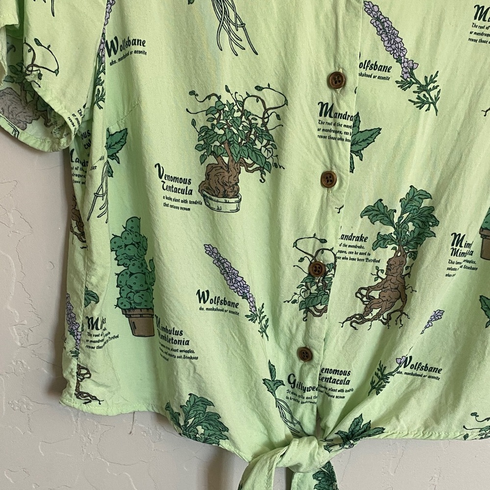 Warner Bros. Harry Potter Green Botanical Shirt - Picture 4 of 7